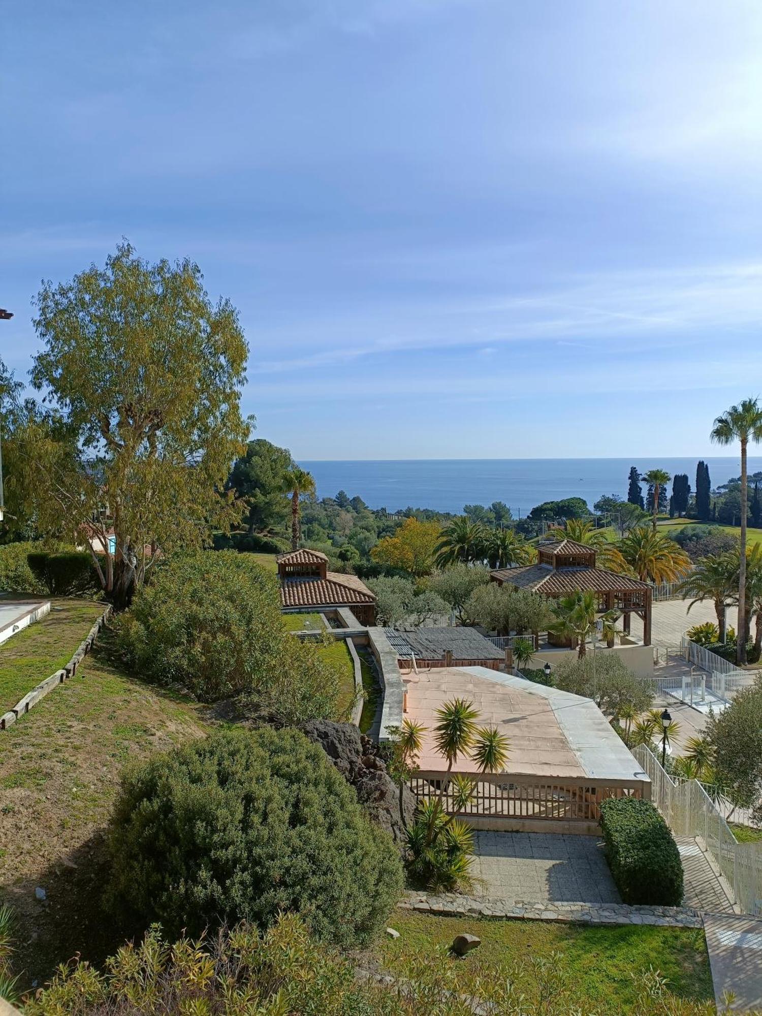 Cap Esterel Village Vacances T2 Vue Mer Agay Saint-Raphael  Bagian luar foto